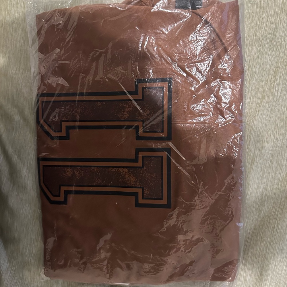 Micah Parsons salute to service jersey